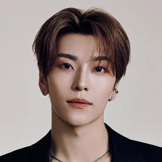 He Xinlong