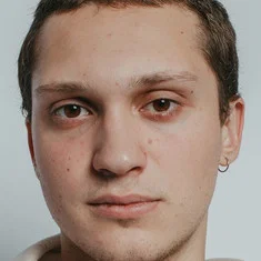 Игорь Иванов