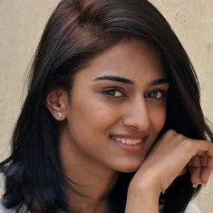 Erica Fernandes