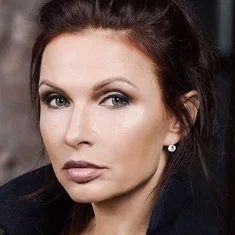 Эвелина Блёданс