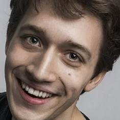 Яков Левда