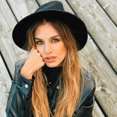Cintia León