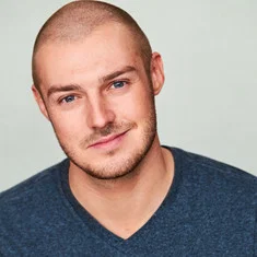 Evan Houdek