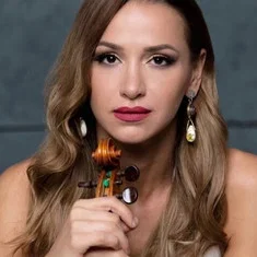 Rusanda Panfili