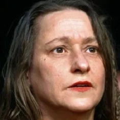 Simone Frost