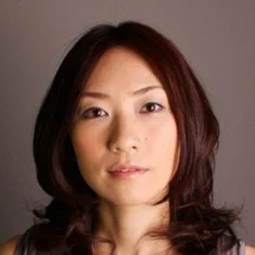 Suara