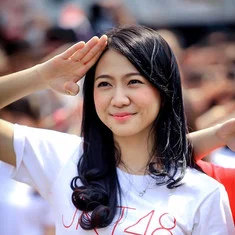 Shania Junianatha