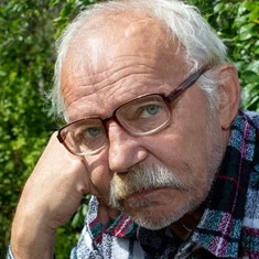 Арно Лийвер