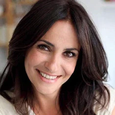 Melani Olivares