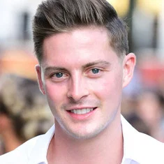 Alex George