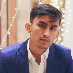Ezzrin Loy