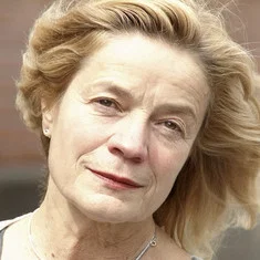 Verena Buss