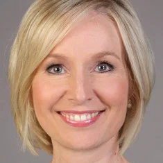 Babette Einstmann