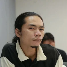 Uy Trần