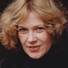 Gloria Camiruaga