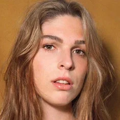 Geena Román