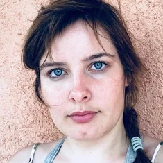 Flora Cross