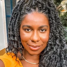 Indira Nascimento