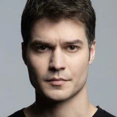 Özgü Delikanlı