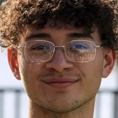 Israel Roberto Perez II