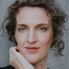 Julia Kneussel