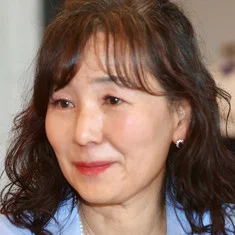 Gong Ji-young