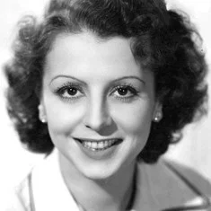 Renée Saint-Cyr
