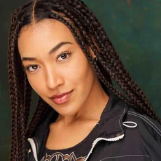Raquelle Wallace