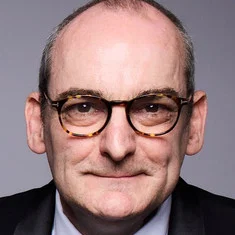 Simon Hilton