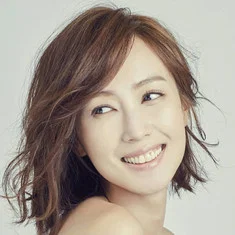 Esther Huang