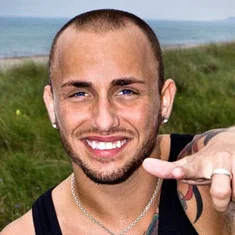 Kenneth 'X’en' Moe