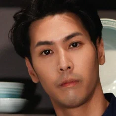 Derek Chen