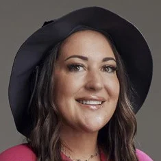 Vicki