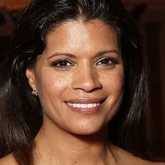Andrea Navedo