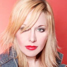 Ali MacLean