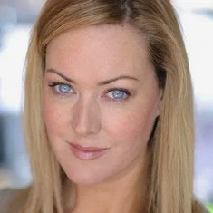 Jennifer Plas