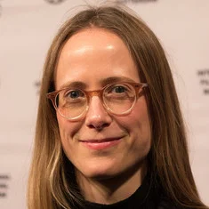 Клер Оукли