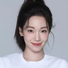 Annatalia Yi
