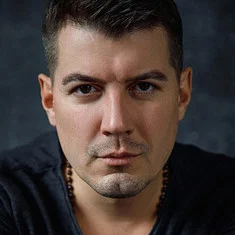 Иван Васильев
