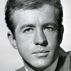 Клу Гулагер