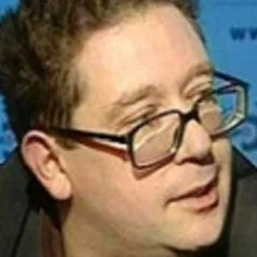 Александр Левин