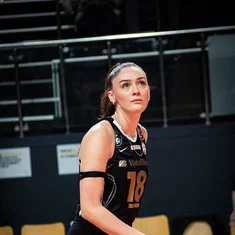 Zehra Güneş