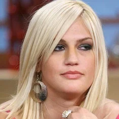 Leslie Carter