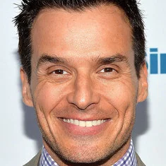 Antonio Sabàto Jr.