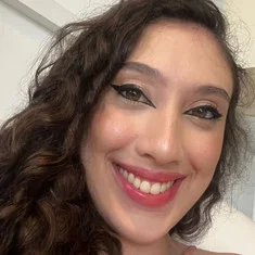 Laura Castelo Branco de Abreu
