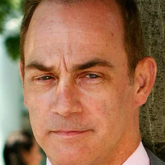 Dennis Hewitt