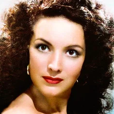 María Félix