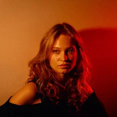 Emma Van Raemdonck