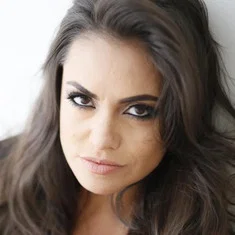 Renata Brás