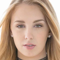 Chloe Scott